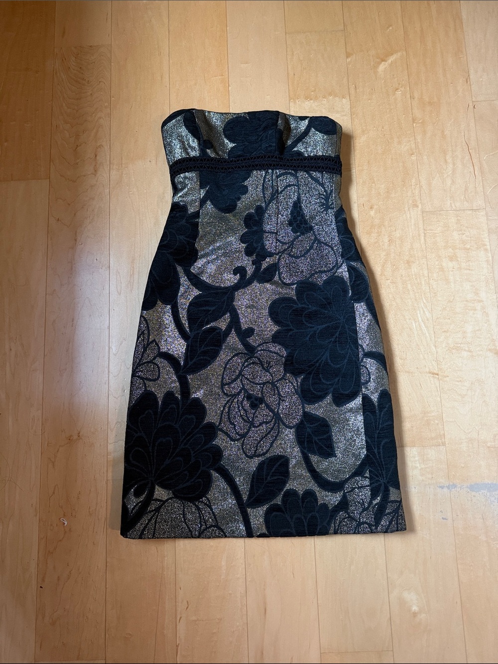 Badgley Mischka Strapless Black Floral Jacquard on Metallic Gold